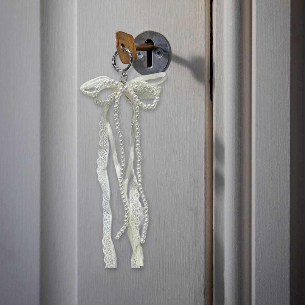 Sweet Ribbon Bowknot Pearls Keychain Charm Fashionable Key Accessory Cuteness Bag Charm Suitable for Keys and Bags