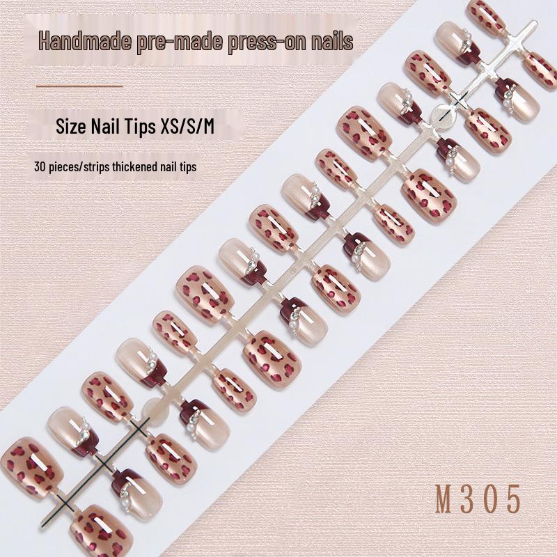 

Spicy Leopard Cat Eye Nail Tips: Autumn/Winter French Chic Stickers