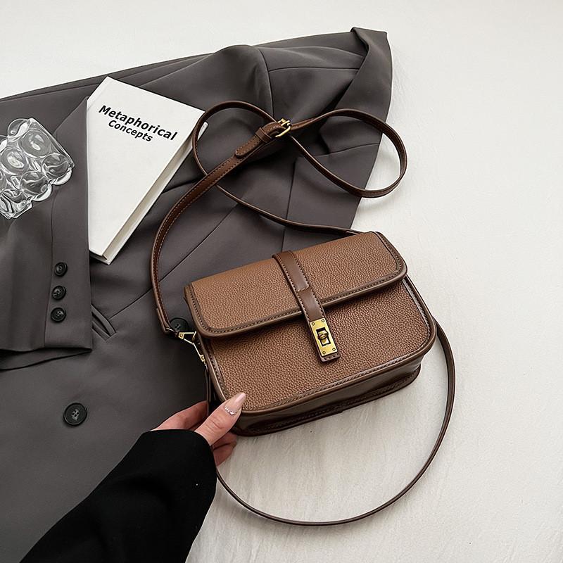 Vintage Chic Crossbody Bag For Women 2023 Fashionable French Shoulder Bag