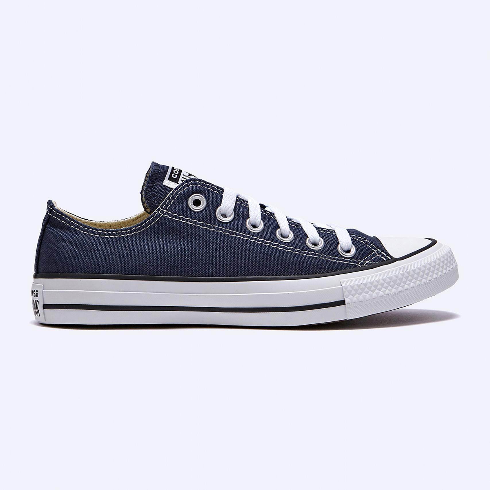 

Converse Chuck Taylor All Star Класичний Темно-синій M9697c 230
