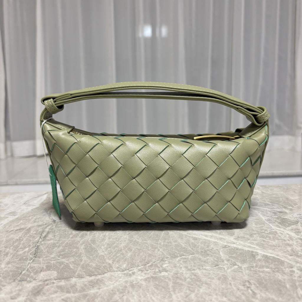 Cross-border cowhide hand-woven mini zipper bento bag niche portable lunch box bag versatile single shoulder underarm women's bag