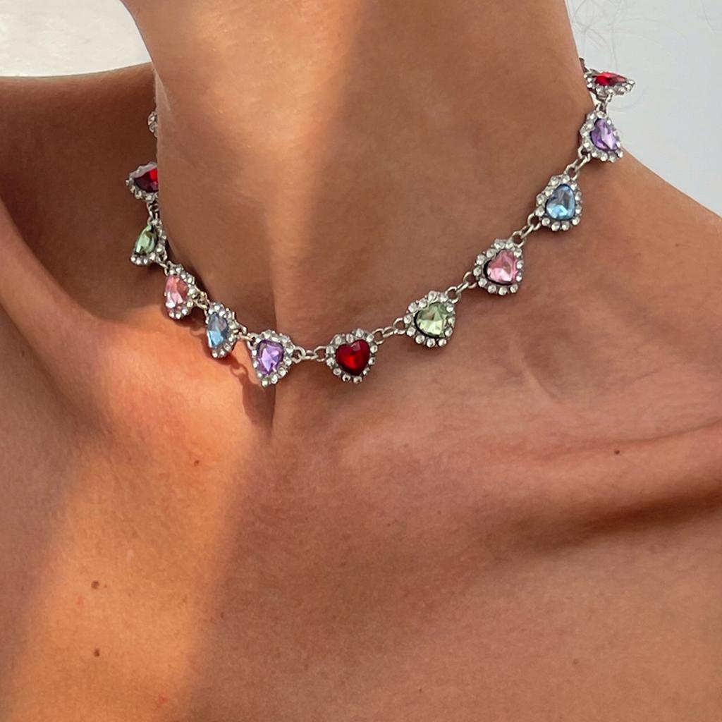 Light Luxury Style Diamond-Set Love Collarbone Necklace Female, Fashionable Dopamine Color Neck Chain Choker