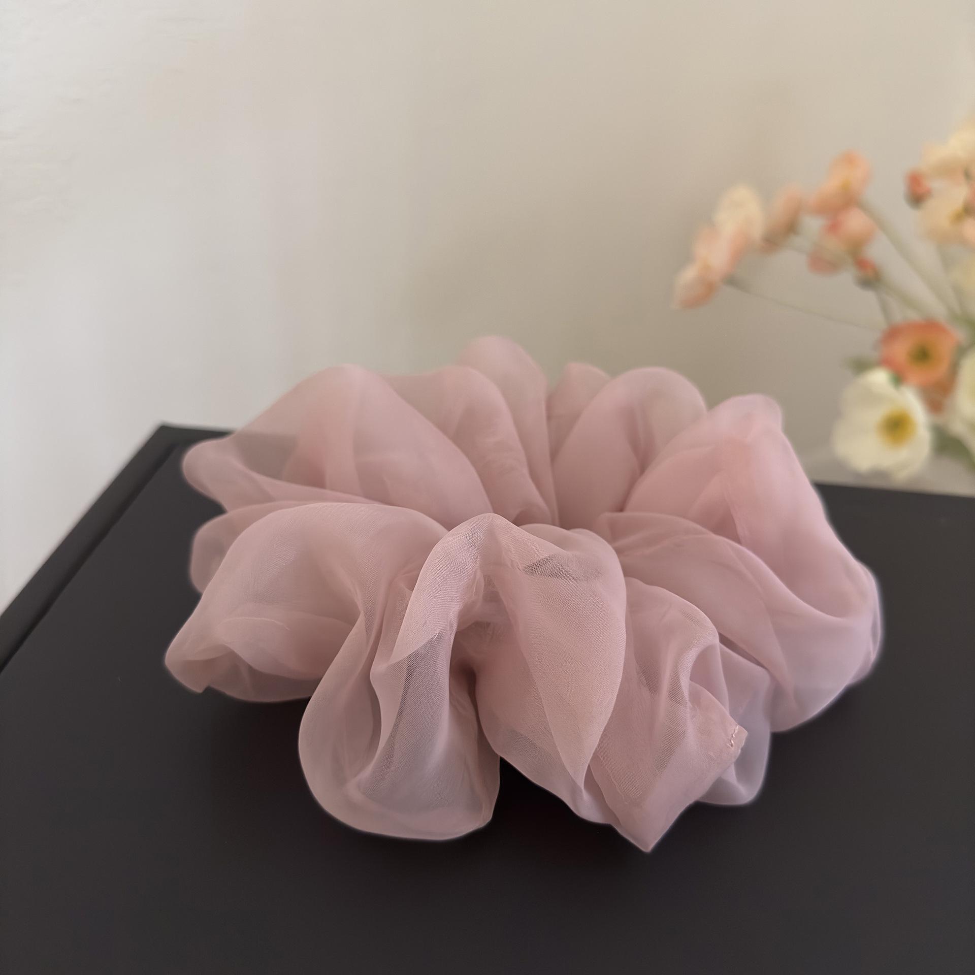 

Elegant Solid Color Mesh Scrunchie for Women - High-End Hair Tie Accessory розовый