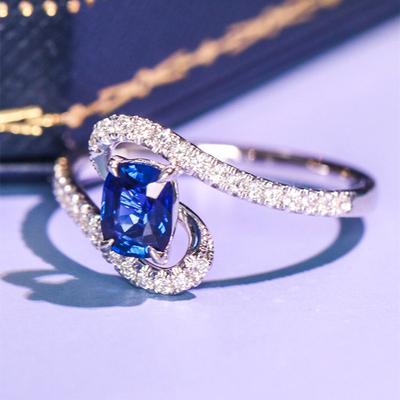 Huitan Nádherné modré zirkony Dámské prsteny Nový design Svatba Zásnubní prsten Doplňky Luxusní CZ Nové trendy šperky