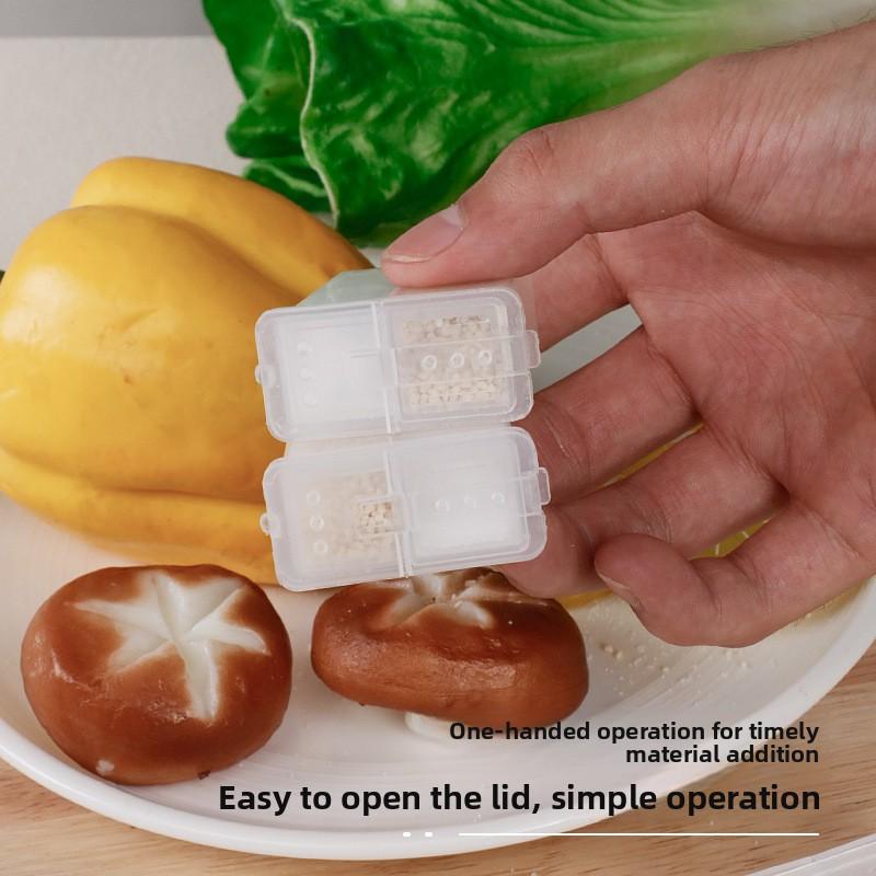 1Pcs Plastic Divided Spice Bottle Portable Travel Mini Dual Compartments Kitchen Storage Box Safety Material Compact