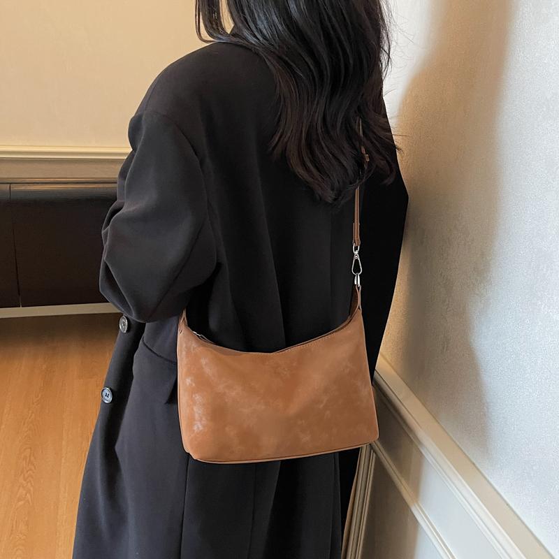 Fashiable Solid Faux Suede Retro Small Square Shoulder Bags for Women 2026 Simple Versatile Popularity Crossbody Bags