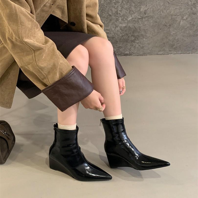 Premium Maillard Brown Pointed Wedge Heel Short Boots Women's High Heel Back Zipper Skinny Boots Autumn and Winter Short Boots