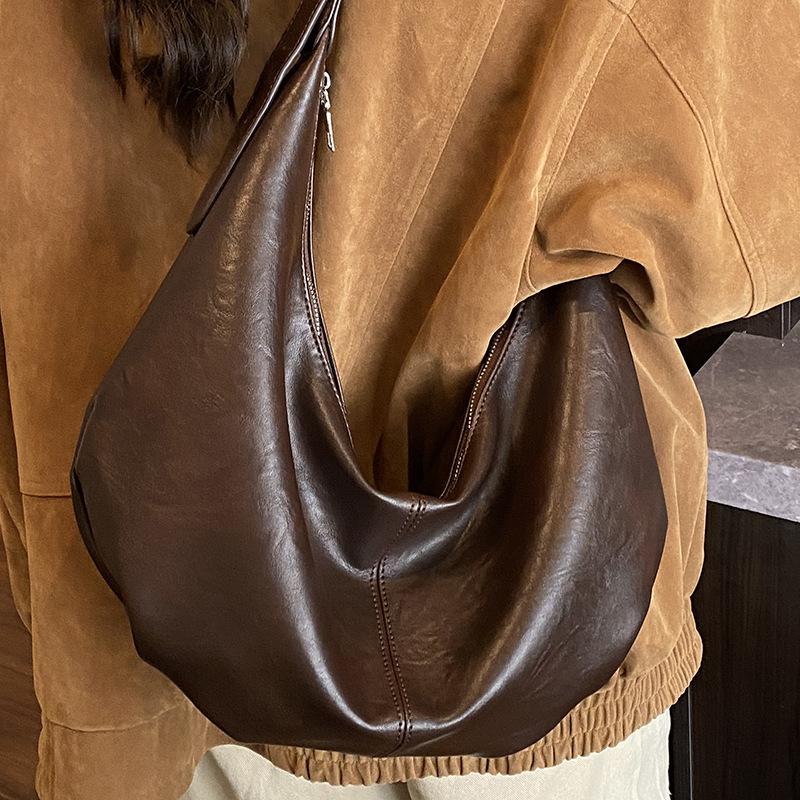 Retro Large-capacity Dumpling Bag Commuter Armpit Bag Women's Autumn New Fashionable Shoulder Bag Casual Messenger Bag
