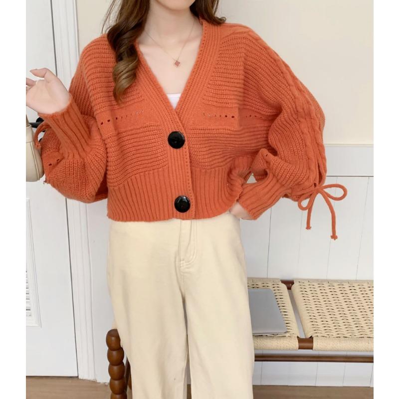

Autumn and winter new casual loose V-neck knitted cardigan sweater women s long-sleeved bow tether short top One Size