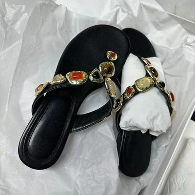 2025 Sommer Neue Sandalen und Hausschuhe Runde Zehenpartie Blockabsatz Zehensandalen