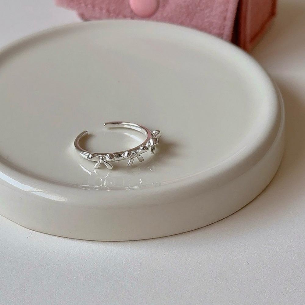 Korean Style Adjustable Bow Ring for Women - Trendy, Fashionable, Stackable Index Finger Accessory