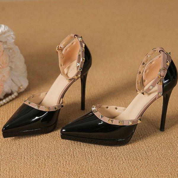 

Beautiful nude waterproof table bag head sandals women s 2025 autumn new outer wear rivets one word with stiletto high heels 42 чёрный