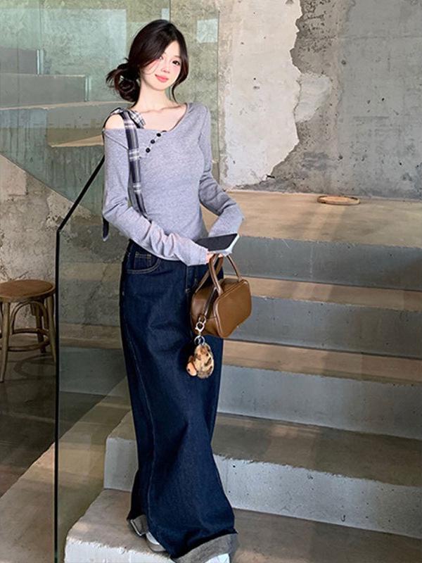 Chic Grey One-Shoulder Knit Top for Women - Sweet & Spicy Early Autumn Style, Long-Sleeve with Bowknot