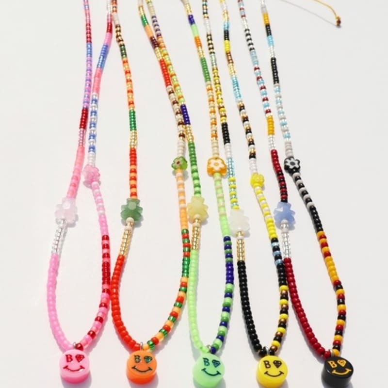 BONBEAU Kitsch motives charm beads knot Necklace Kitsch smile teddy bear charm beads thread necklace knot necklace