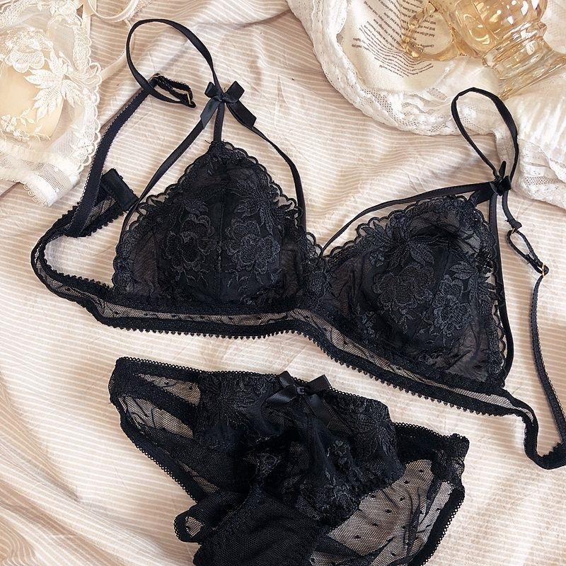 New French Thin Strap Lace Underwear Women's Suit, Thin Small Triangular Cup, No Steel Ring, No Trace, Breathable Bra Cover