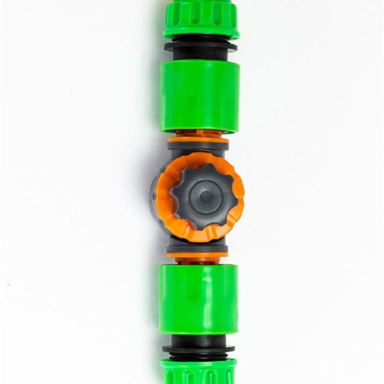 Adjustable Locking Garden Hose Connector Rotatable Design High Flows Rate Fitting Suitable For Efficient Water Transfer