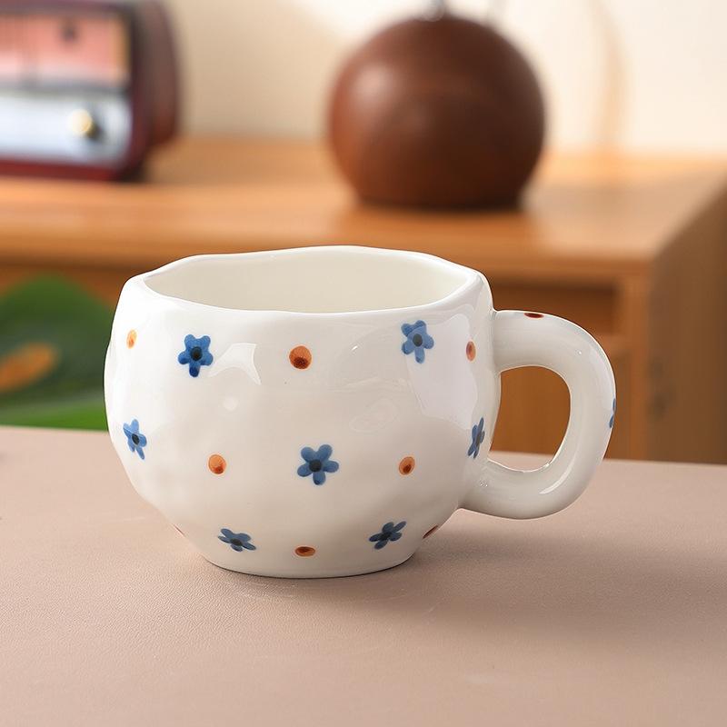 Koreanischer Ins-Wind handgepresste Liebe Keramik-Kaffeetasse, Nachmittagstee handbemalte Blumentasse hochwertiger Wasserbecher