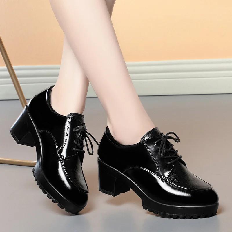 

6см 8см Элегантные туфли-гладиаторы из лакированной кожи с глубоким вырезом, туфли на платформе, весенние туфли на блочном каблуке, оксфорды черного цвета для офиса, для мамы 40