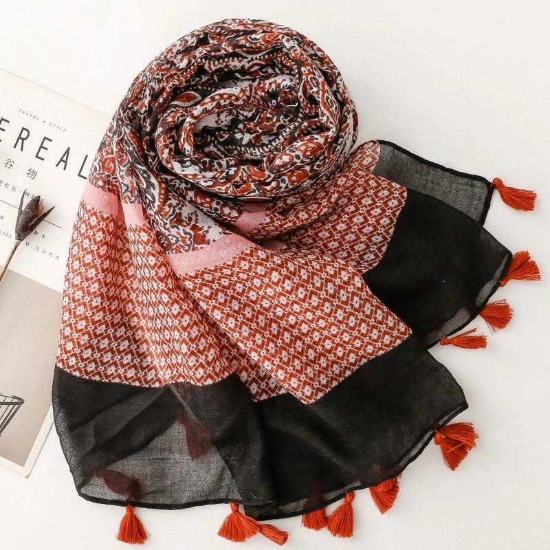 Bohemian Ethnic Style Cotton Linen Texture Scarf Floral Pattern For Travelling Sun Protection Beach Vacation Shawl And Wraps