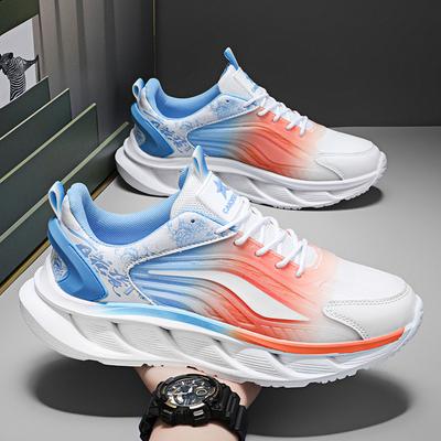 Sneakers Herren Sommer neue Mode vielseitige Freizeitschuhe atmungsaktive Laufschuhe Herrenschuhe