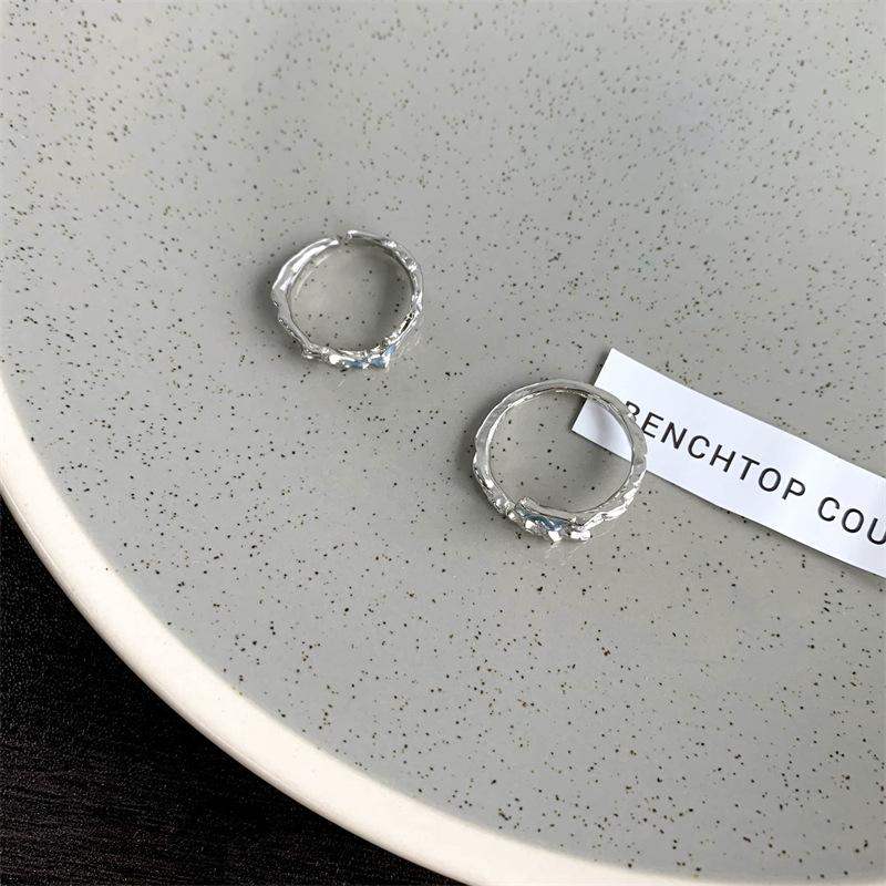Mint Irregular Texture Ring Women'S Light Luxury Niche Design High Sense Fashion Personality Girlfriend Combination Ring