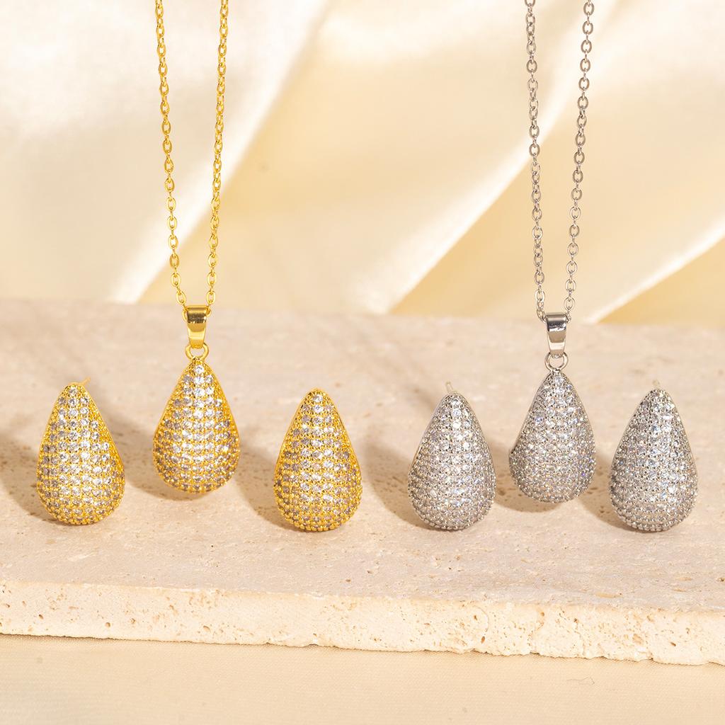 Trendy Water Drop Necklace Women Luxury Elegant Fashion Pendant Necklace