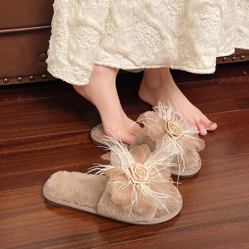 Fashion Fairy Style Plush Shoes Women's 2025 Autumn Winter Fashion Flower Warm Slippers Comfortable Short Plush Slides Pink Red Khaki