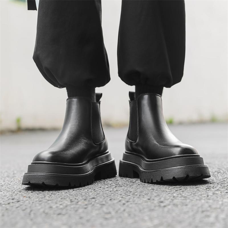 Genuine Leather Men Slip On Boots Luxury Brand Warm Winter Boots for Men Vintage Style Ankle Shoes Man Boots Men Casual Shoes