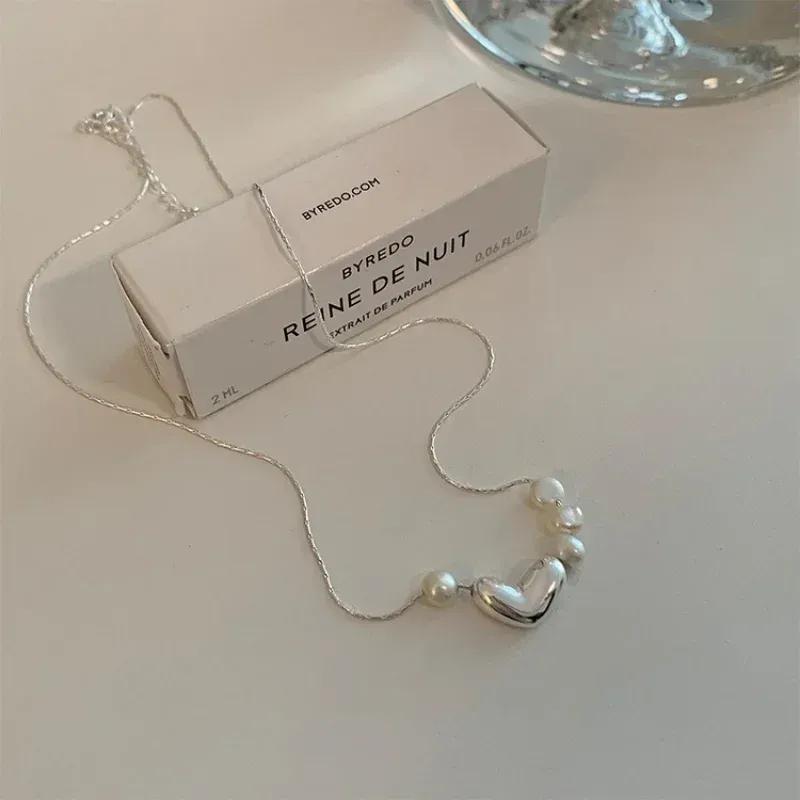 925 Silber Liebesherz Perlenkette für Damen Geschenk Koreanisch Vielseitig Schlichtheit Unregelmäßiger Schmuck Dropshipping
