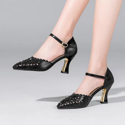 Mode Damen Schuhe 2024 Mode Spitzschuh Damen Pumps Herbst Flach Schnalle Einfarbig Stilettos oder Dünne Absätze Büro Damen Schuhe