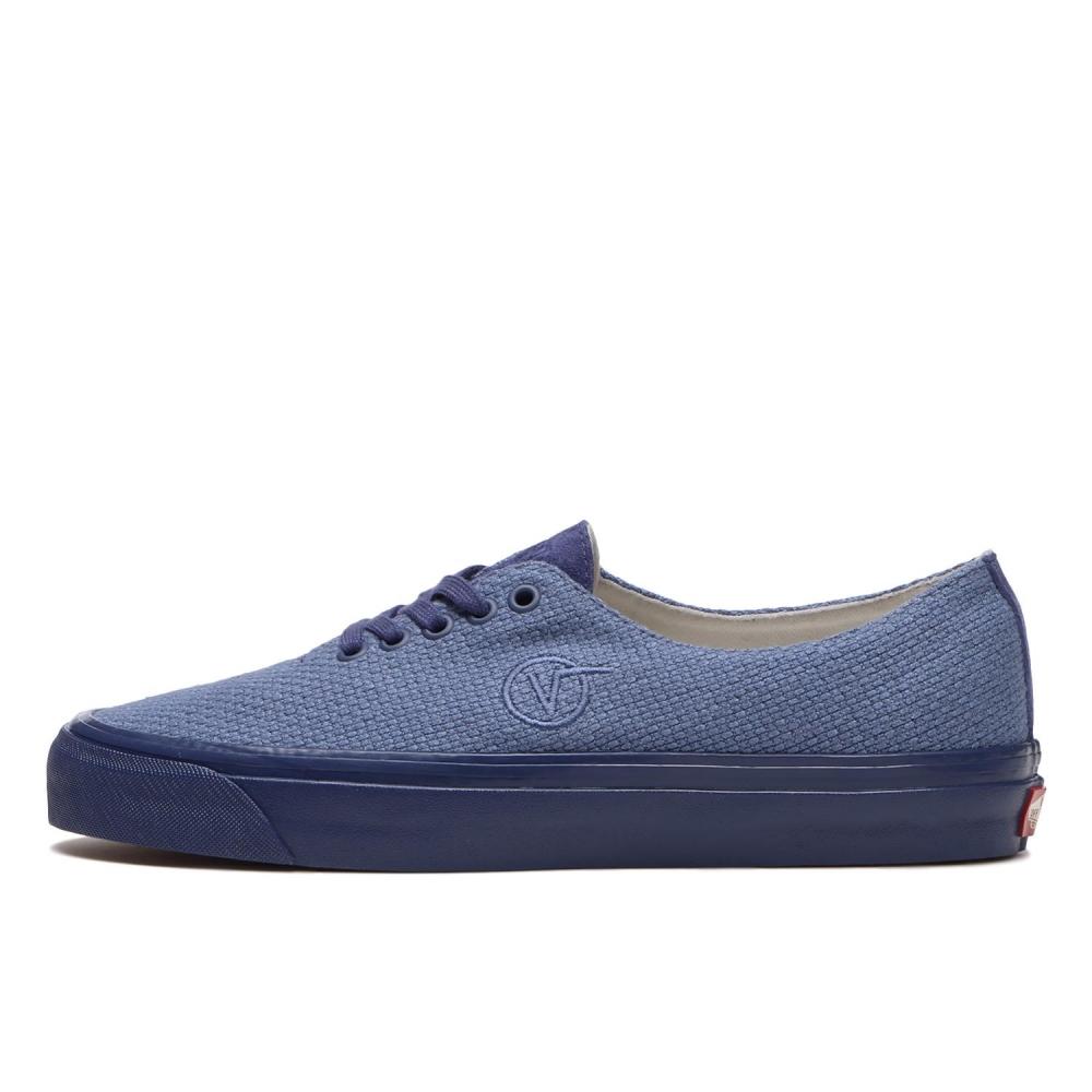 

Платье VANS Authentic DX VN0005UCC96 MIX BLUE INDIGO