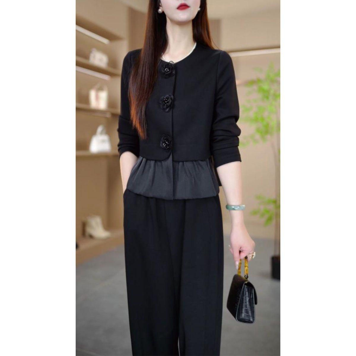 

2026 Spring Women s Elegant Casual Suit Set: Slimming Long-Sleeved Top & Wide-Leg Pants M [90-105 lbs]