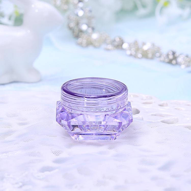 

Diamond-Shaped Cosmetic Travel Bottles: 3g, 5g, 7g Glitter Powder, Trial-Size Cream & Sample Bottle Packaging.