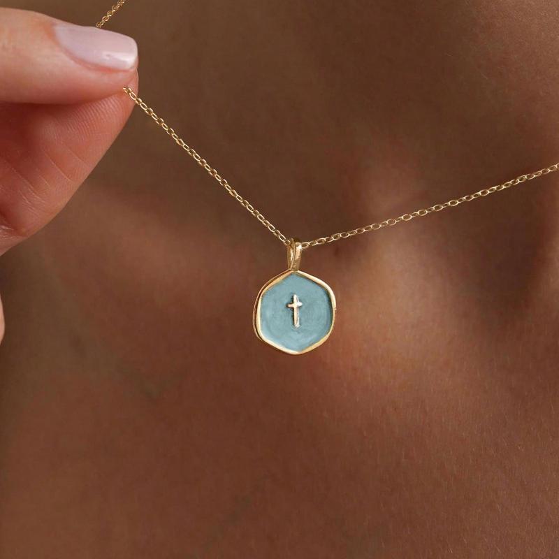 Cute Small Cross Choker Necklaces Everyday Simple Cross Charm Choker Minimalist Religious Jewelry Cute Gifts Christian Gifts for Women