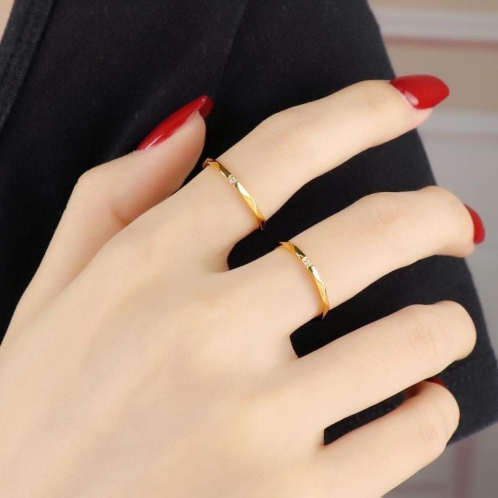 Minimalism Fashion Gold Color Zircon Plain Circle Finger Rings for Men Women Daily Wear Stainless Steel Jewelry Accessories Gift