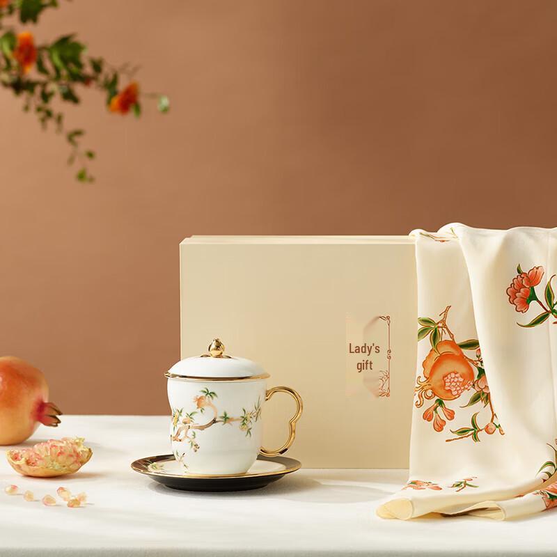 Wanshili Double-Sided Mulberry Silk Scarf Gift Set