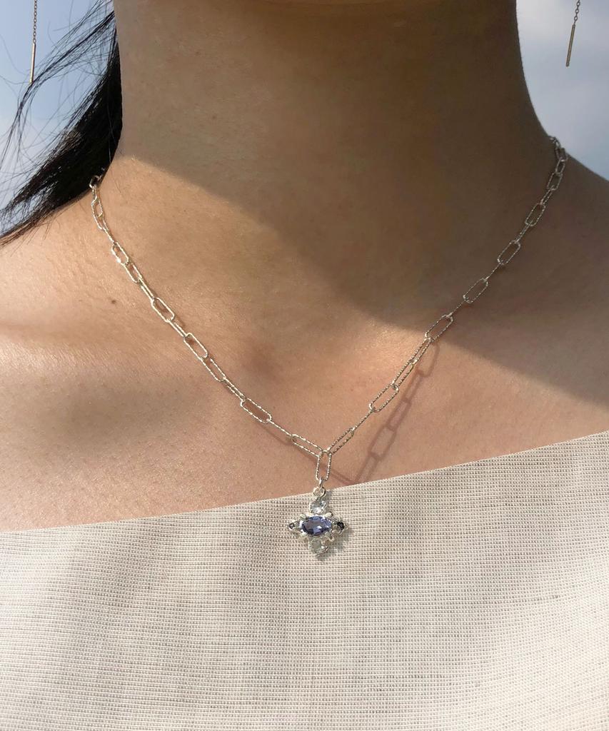 Persy Glimmer Shimmer Silver Necklace
