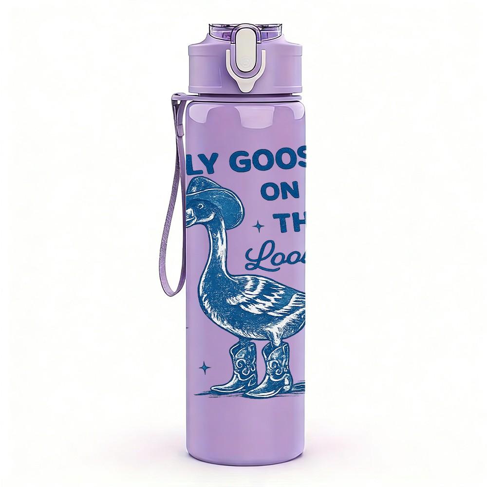 1PC Silly Goose On The Loose Bird Print 750ml Color Plastic Sports Water Bottle Leakproof Flip Straw Lid Suitable for Sports Office Home Use