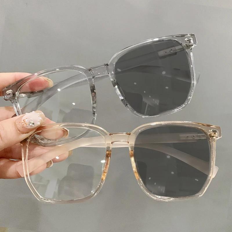 Unisex Women Men's Square Near Sight Eyeglasses Finished Pochromic Sunglasses Diopter 0 To -4.0 Color Changing Myopia Glasses