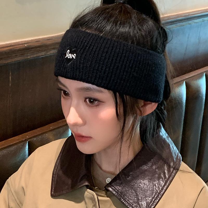 Simple Thickened Knitted Vertical Line Love Straps Versatile Scarf Warm Headband Outdoor Sports Windproof Hairband