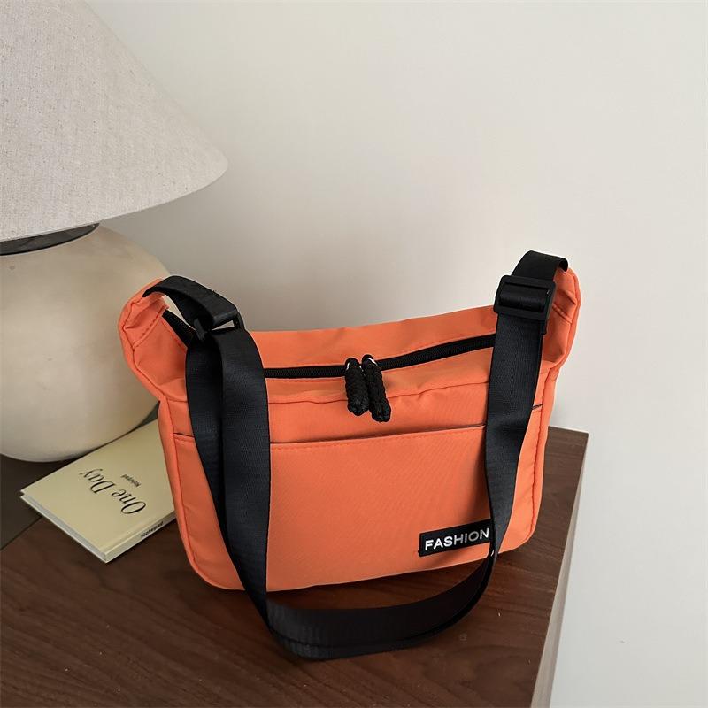 One-shoulder Messenger Bag, Large Capacity, Light, Casual, Literary Tote Bag, Sports Simple, College Students Commute To Class, Versatile