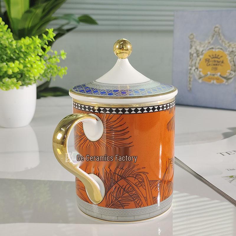 Tiger Totem Retro Bone China Mug with Lid – Coffee Cup Gift Set