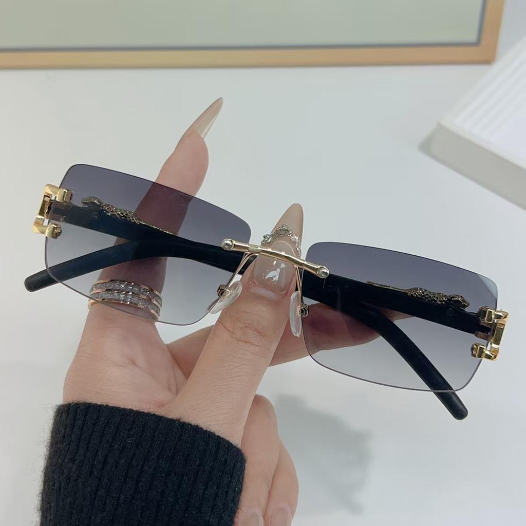 Latest Men Frameless Square Sunglasses Fashionable Women Leopard Decorative Sun Eyeglasses Outdoor Use Anti And Anti Glare Glasses UV400