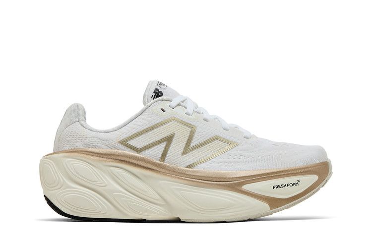 New Balance Fresh Foam X More v5 Weiß Meersalz Hellgold Metallic (W.