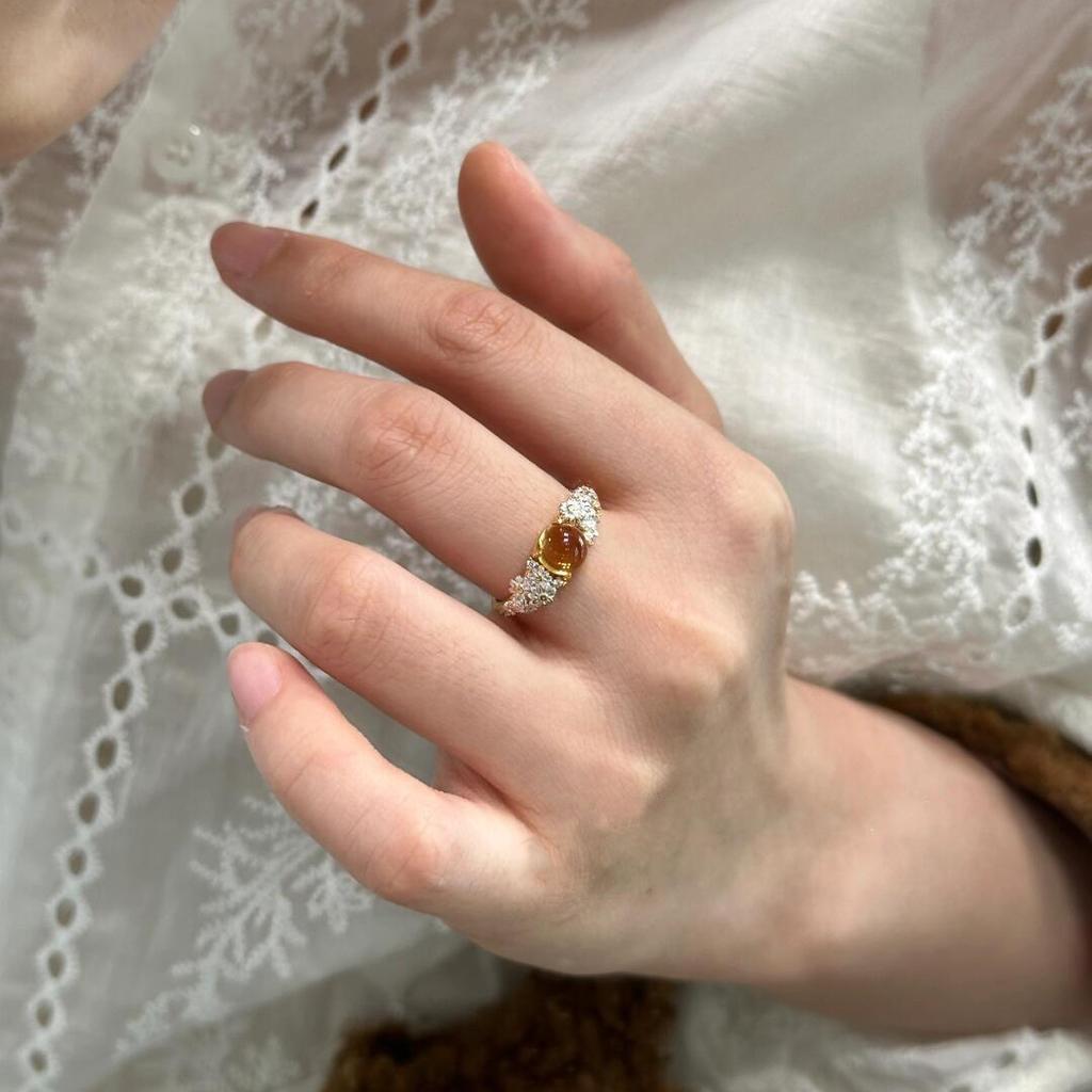 French light luxury egg surface flower ring retro court style noble elegance niche design high-end ring finger ring