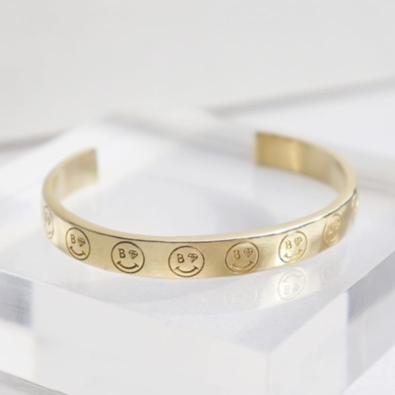 

BONBEAU smile line up open gold bangle Bracelet gold