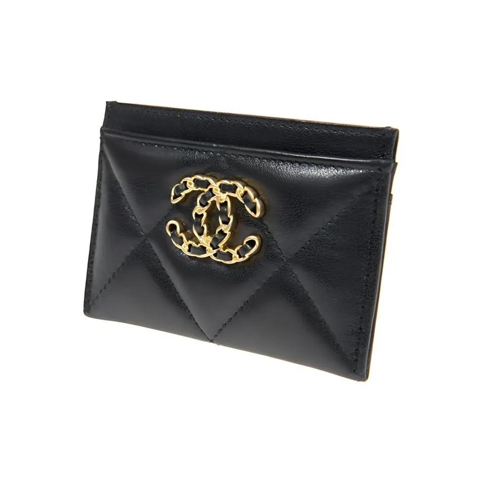 CHANEL 19 Bag Metal-embellished diamond quilting Lambskin leather Cardholder wallet Women's style Black