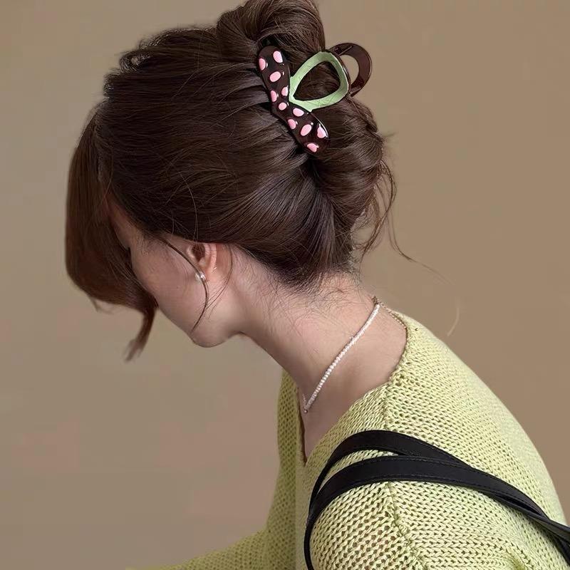 AWAYTR Dazzling Polka Dots Heart Hair Claws Acrylic Hair Clips Crab For Women Girl Gift Hair Accessories Valentine Headwear