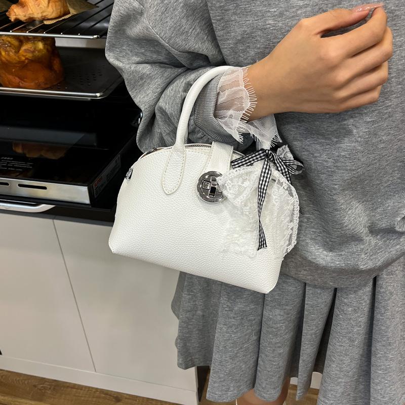 Spring and Summer Portable Small Square Bag Women's 2025 New Fashion Bow Shoulder Bag Premium Messenger Bag