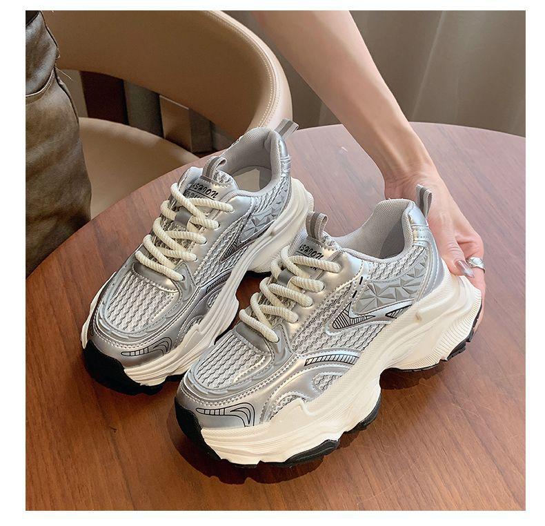 

Platform dad shoes women s 2025 new autumn breathable height increase student fried street double net casual real soft leather sneakers 40